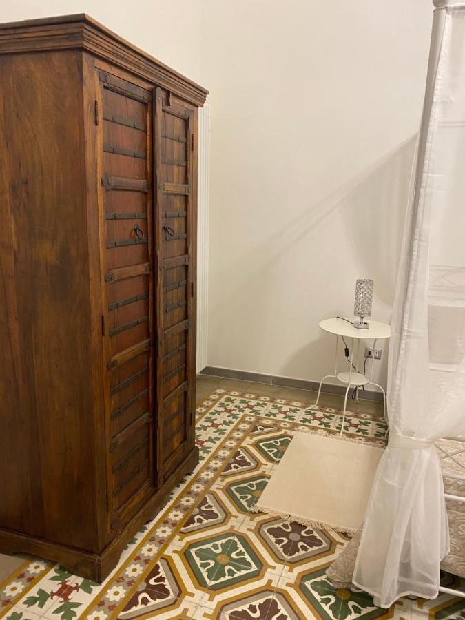 La Casa Di Nonna Titina Apartment Lecce Luaran gambar