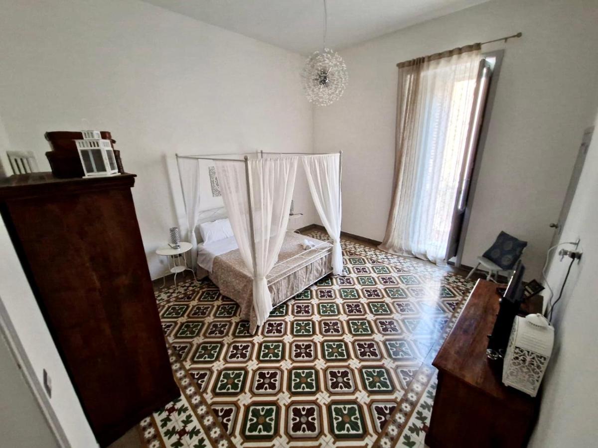 La Casa Di Nonna Titina Apartment Lecce Luaran gambar