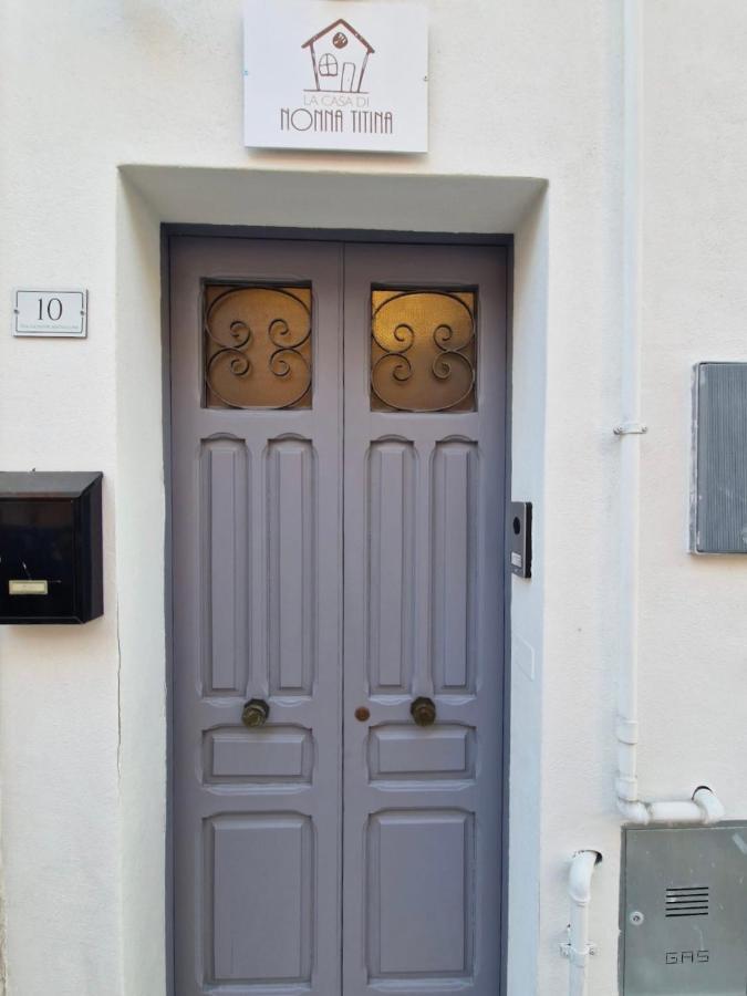 La Casa Di Nonna Titina Apartment Lecce Luaran gambar